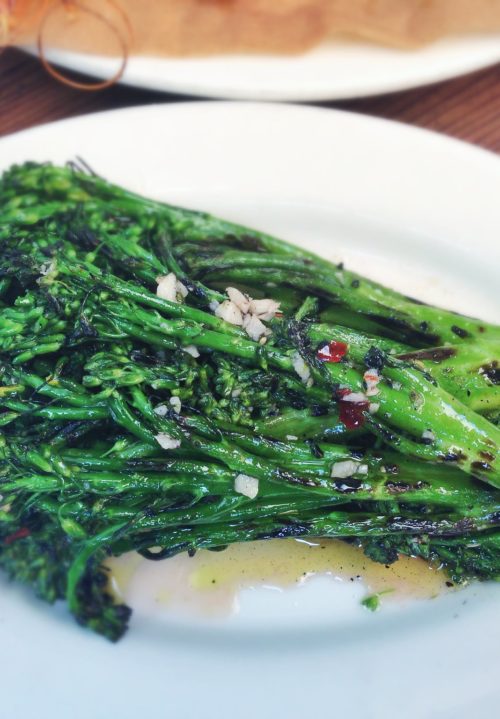 What's the Difference Between Broccolini, Broccoli Rabe, and Chinese Broccoli?