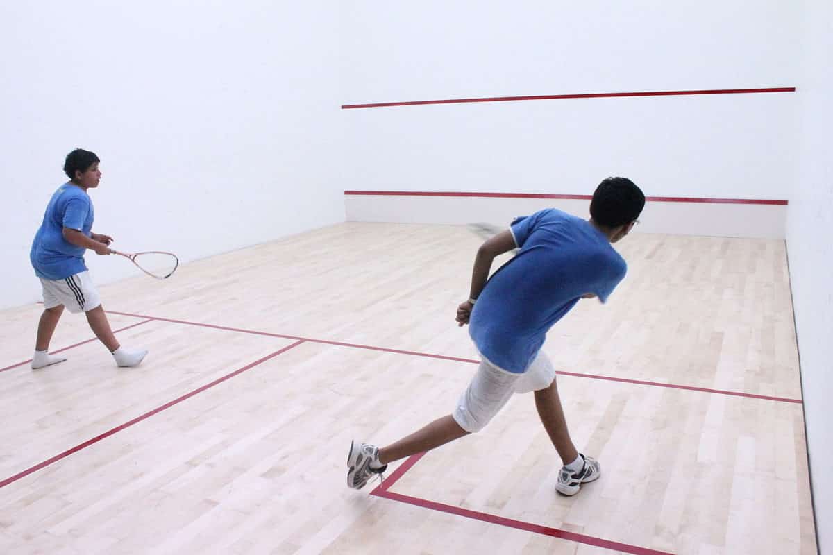 What's the Difference Between Racquetball and Squash?